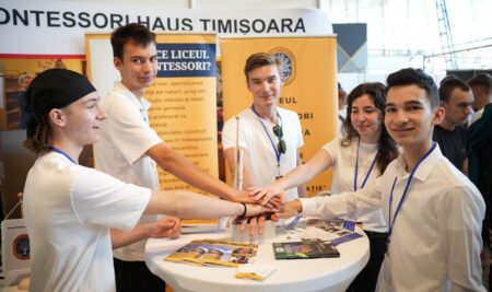 Un Mediu Stimulativ și Sănătos pentru Dezvoltarea Armonioasă a Adolescenților la Liceul Montessori Timișoara